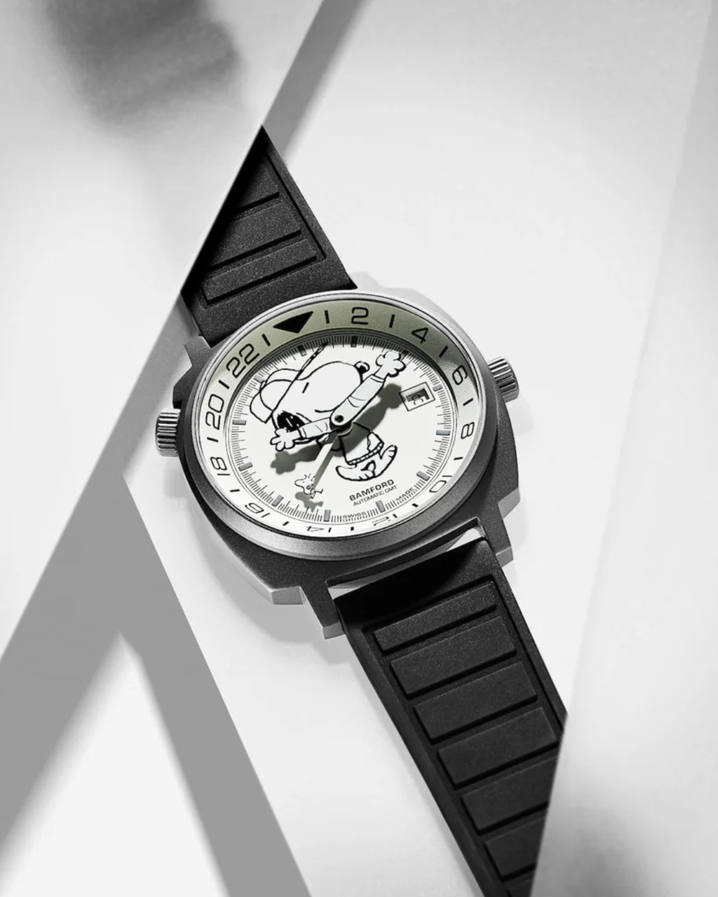 GMT HYPEBEAST SNOOPY EDICIÓN LIMITADA