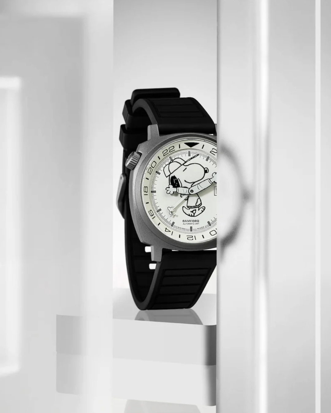 GMT HYPEBEAST SNOOPY EDICIÓN LIMITADA