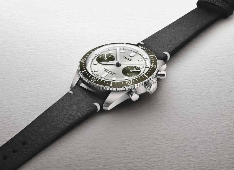 DIVERS SIXTY-FIVE DATE CHRONOGRAPH